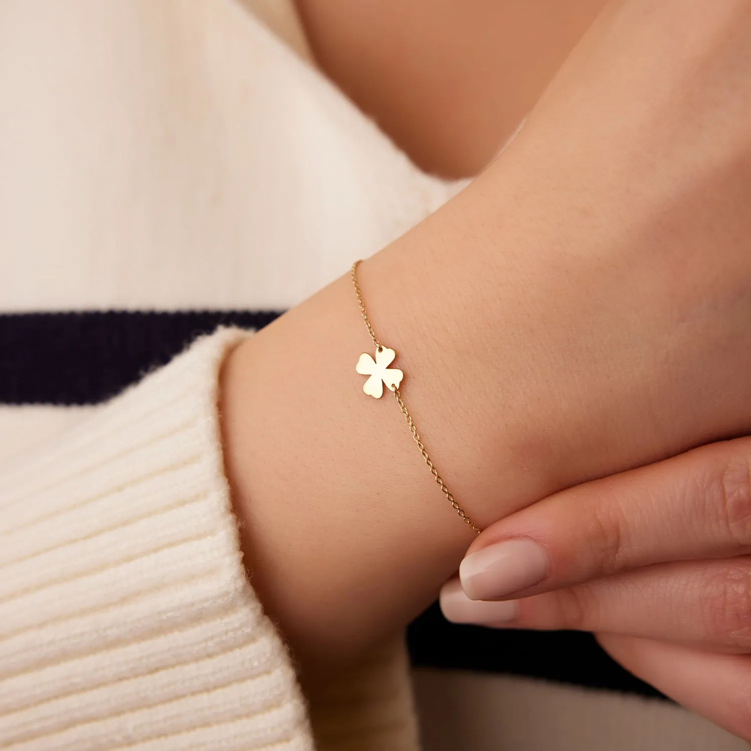 14K Gold Four Leaf Clover Charm Bracelet