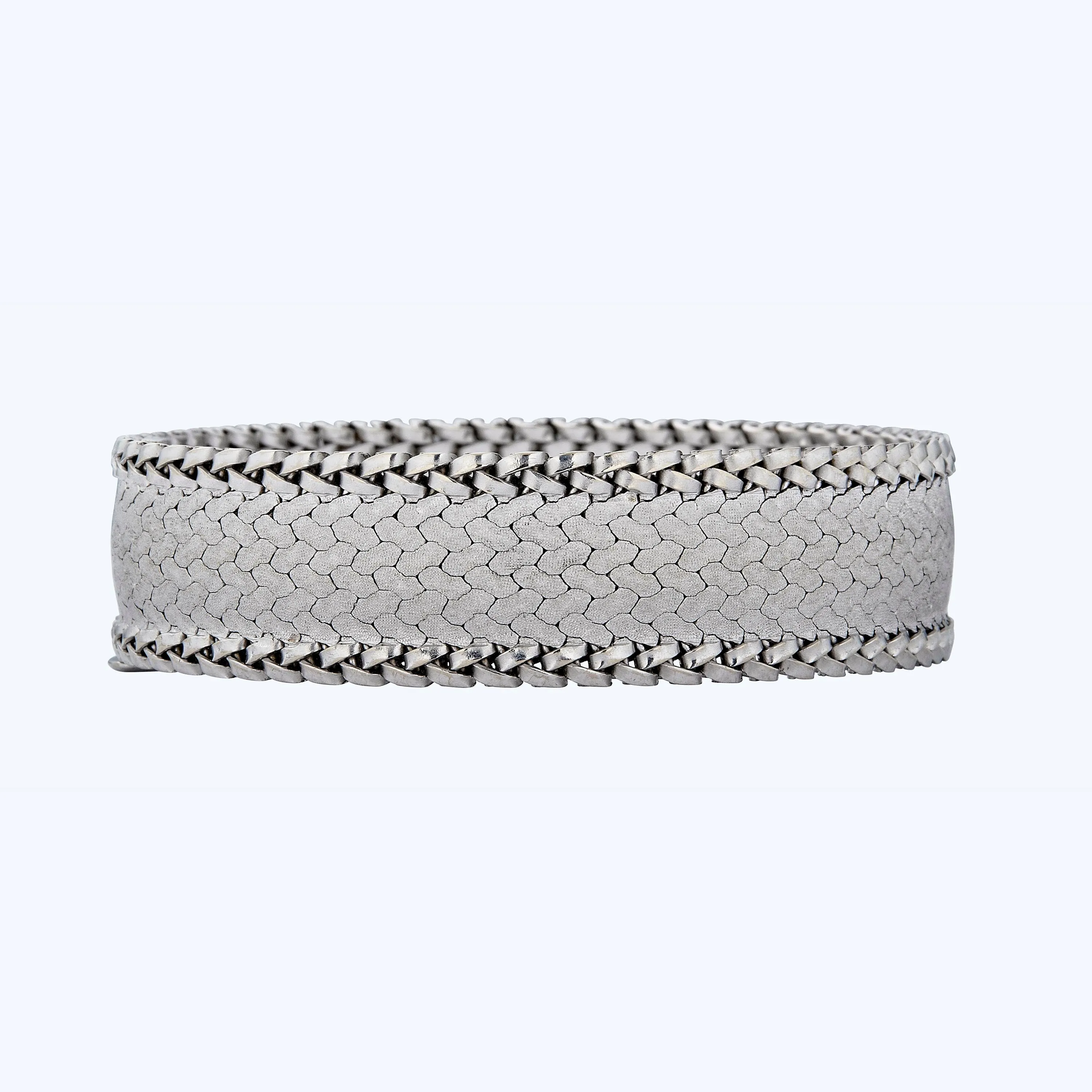 18K White Gold Textured Bracelet