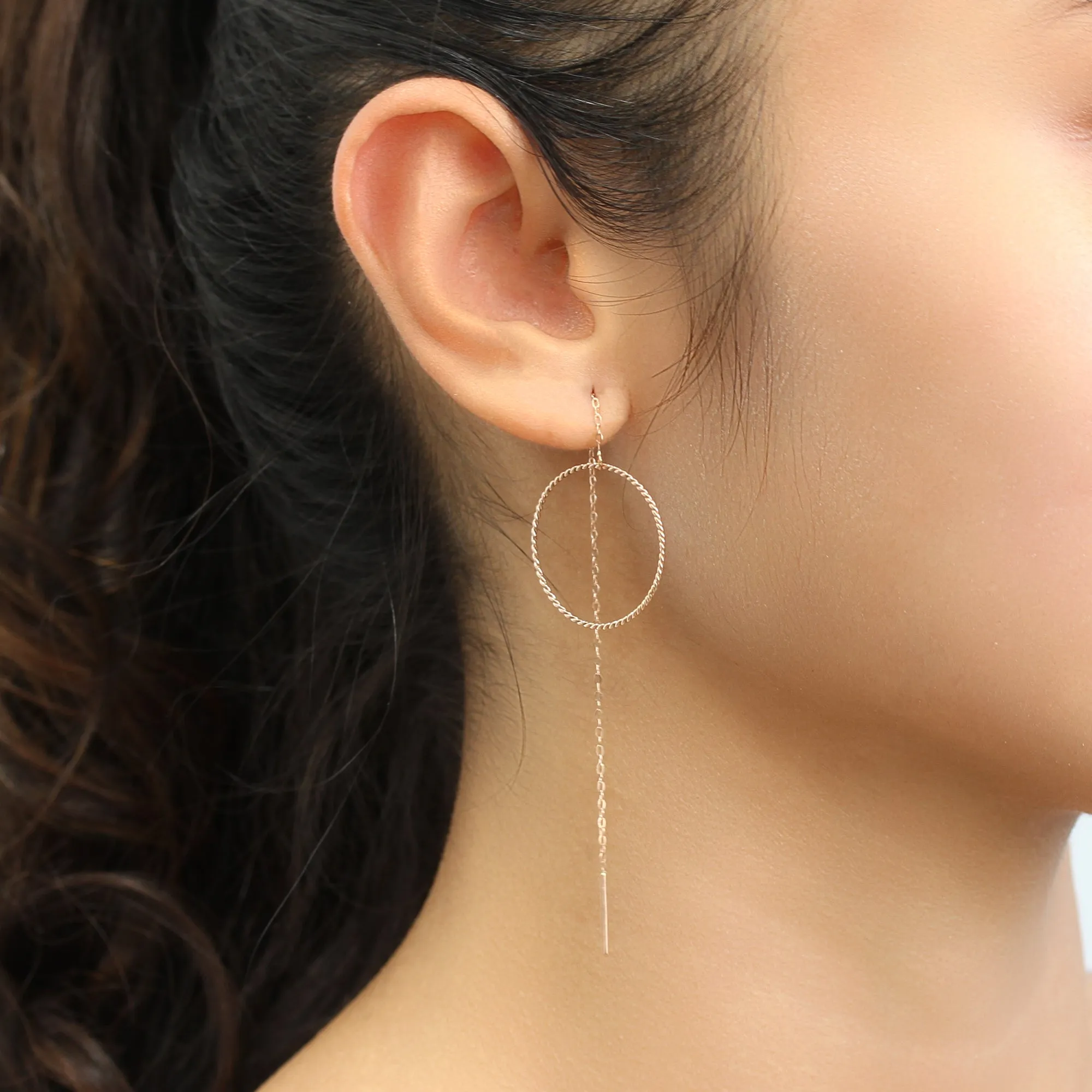 Asymmetrical Circle Threader Earrings