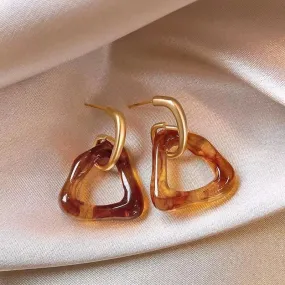 Elegant Gold and Pearl Brown Geometric Hoop Earrings jlt11527