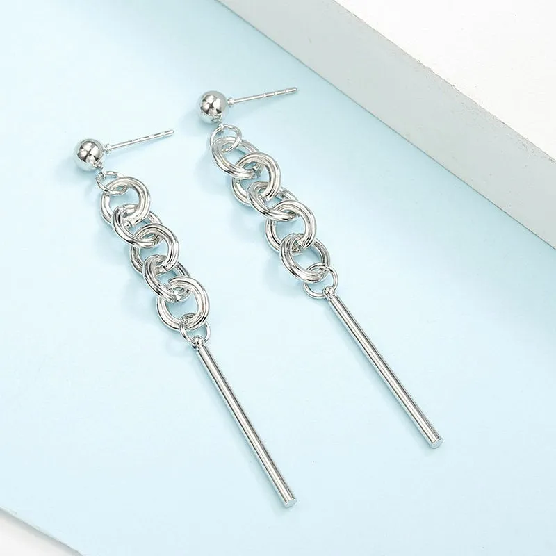 Long Slope Geometric asymmetry Rhinestone circle earrings