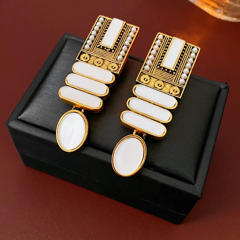 Pre Order:  Geometric Pearl Retro Court Earrings