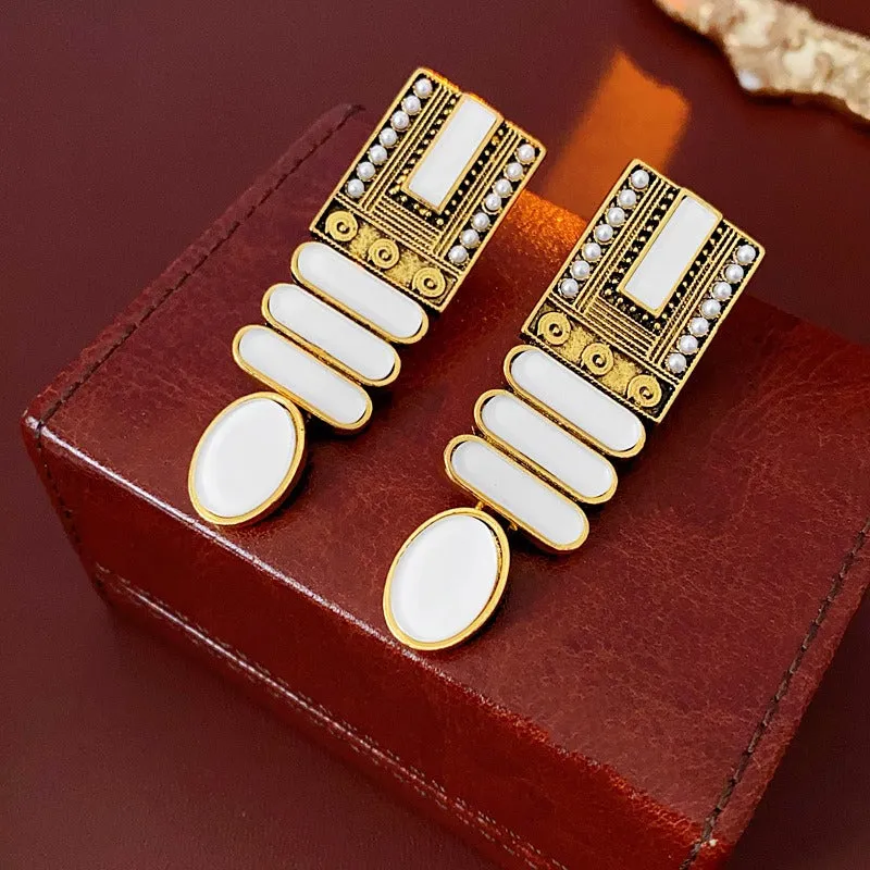 Pre Order:  Geometric Pearl Retro Court Earrings