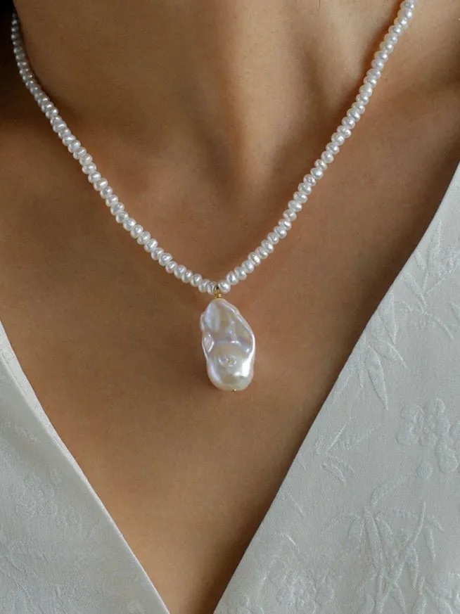 Simple Baroque Pearl Necklaces