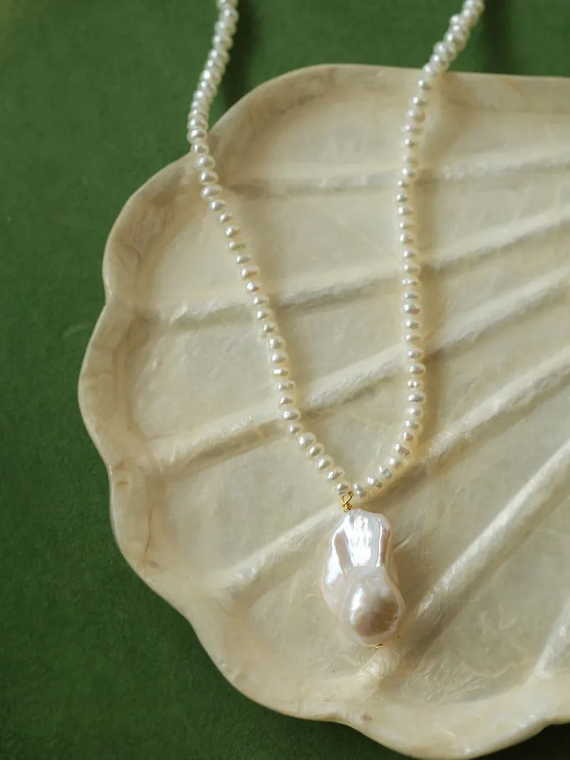 Simple Baroque Pearl Necklaces