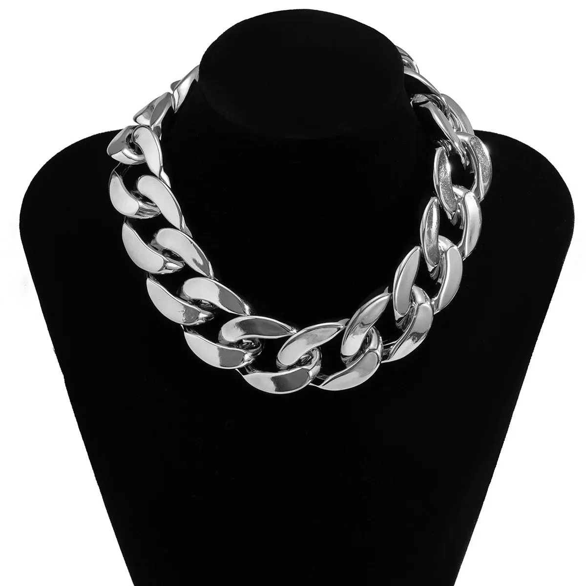 Simple Thick Chain Glamour Necklace