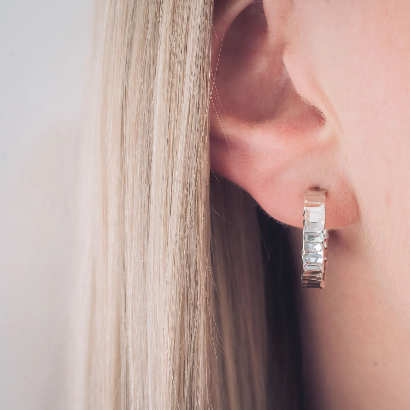 Tabby Hoop Earrings