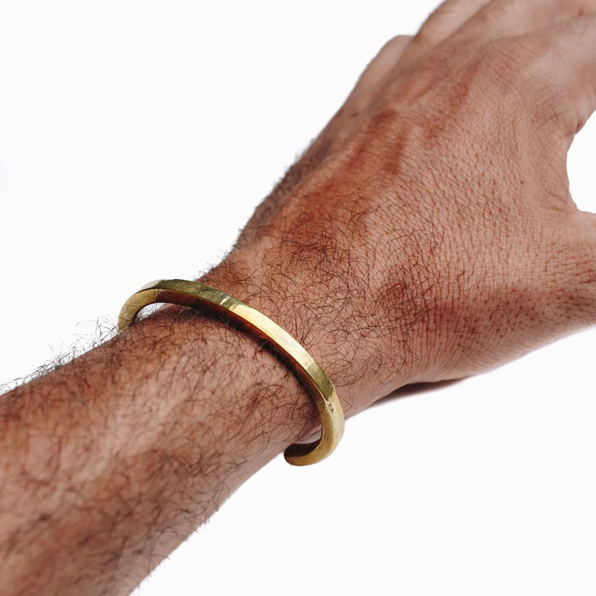 TEXTURED MINIMAL BRACELET | BRASS