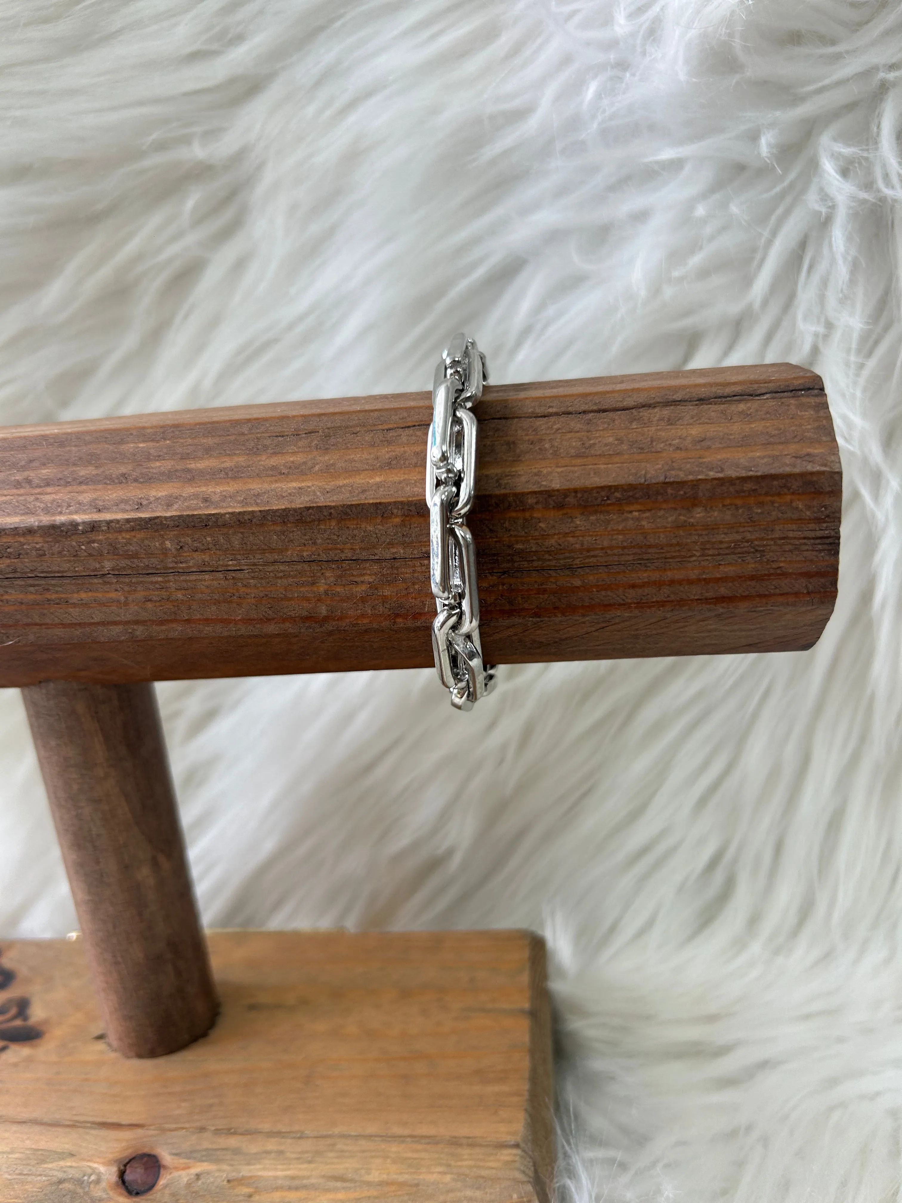 Thin Chain Bracelet